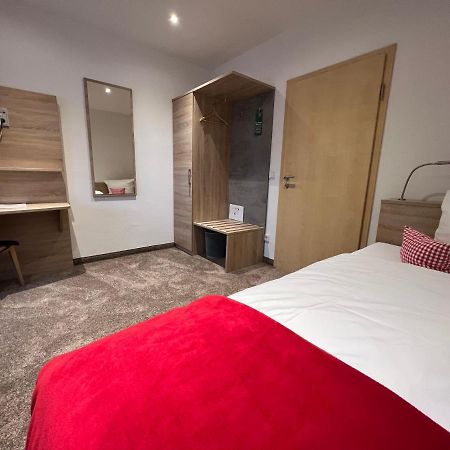 Hotel & Restaurant Zum Karpfen Obernburg am Main Eksteriør billede