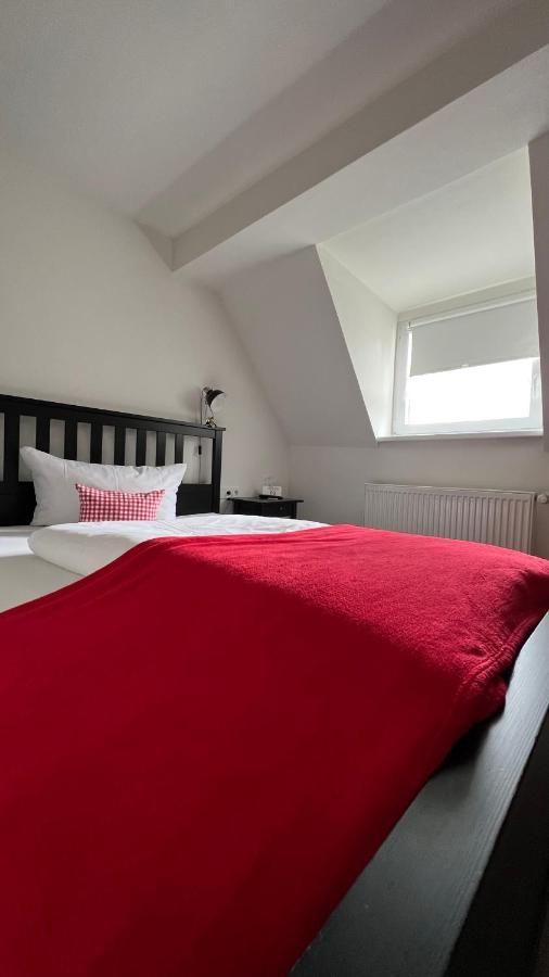 Hotel & Restaurant Zum Karpfen Obernburg am Main Eksteriør billede