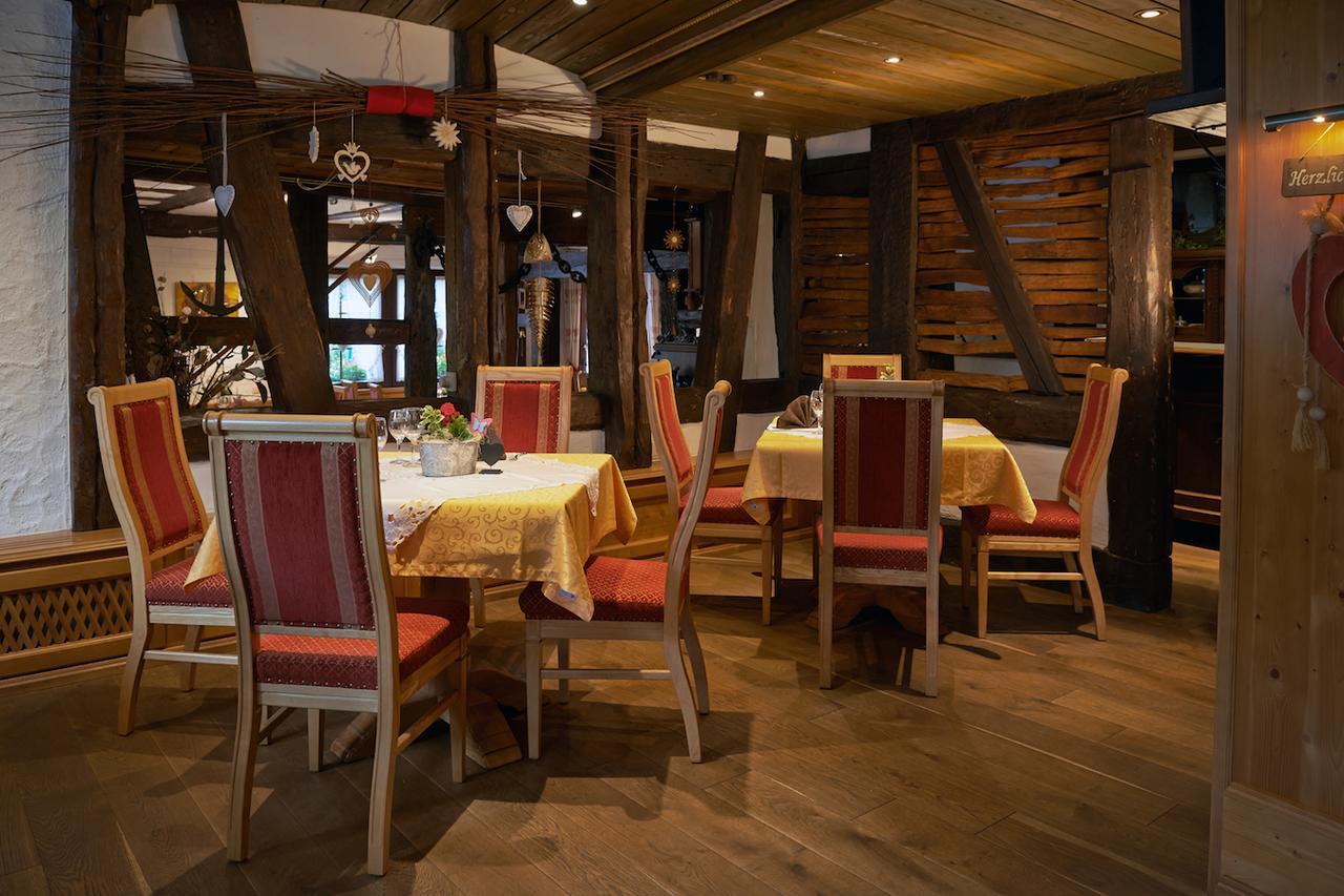 Hotel & Restaurant Zum Karpfen Obernburg am Main Eksteriør billede